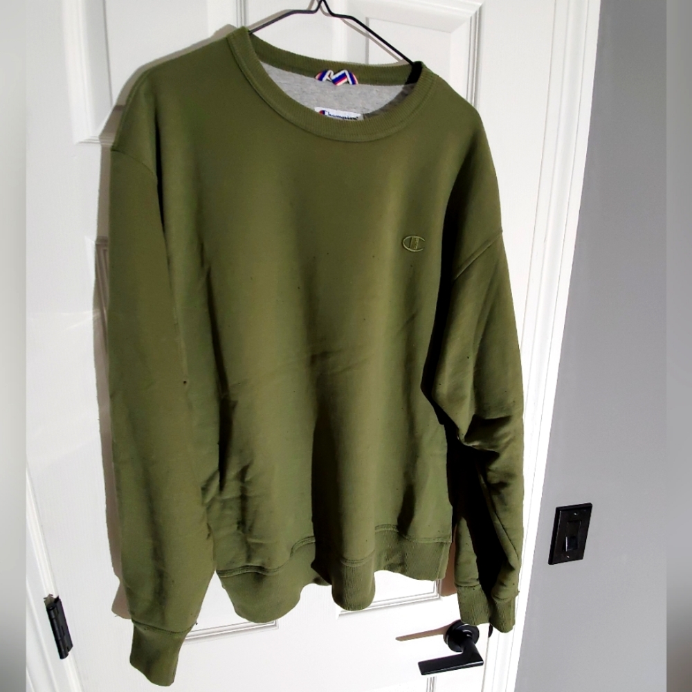 Champion crew neck sweatshirt